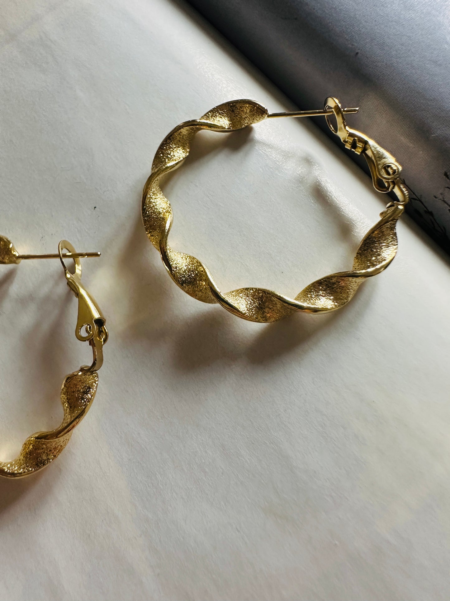 Pendientes TORZADA Dorado