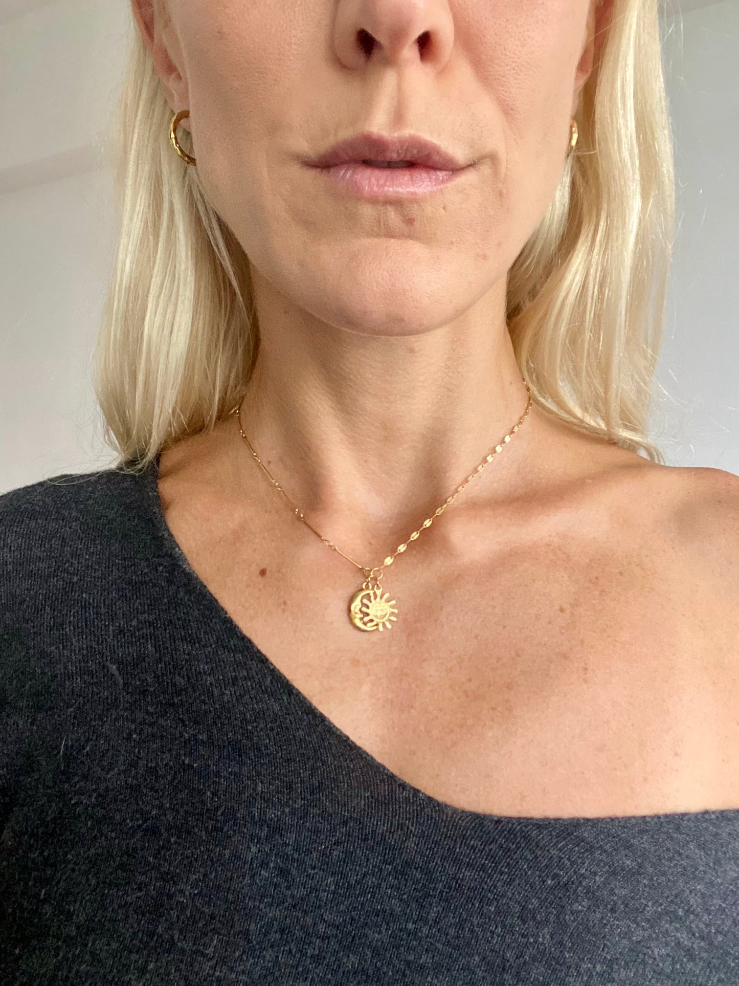 Collar Astro