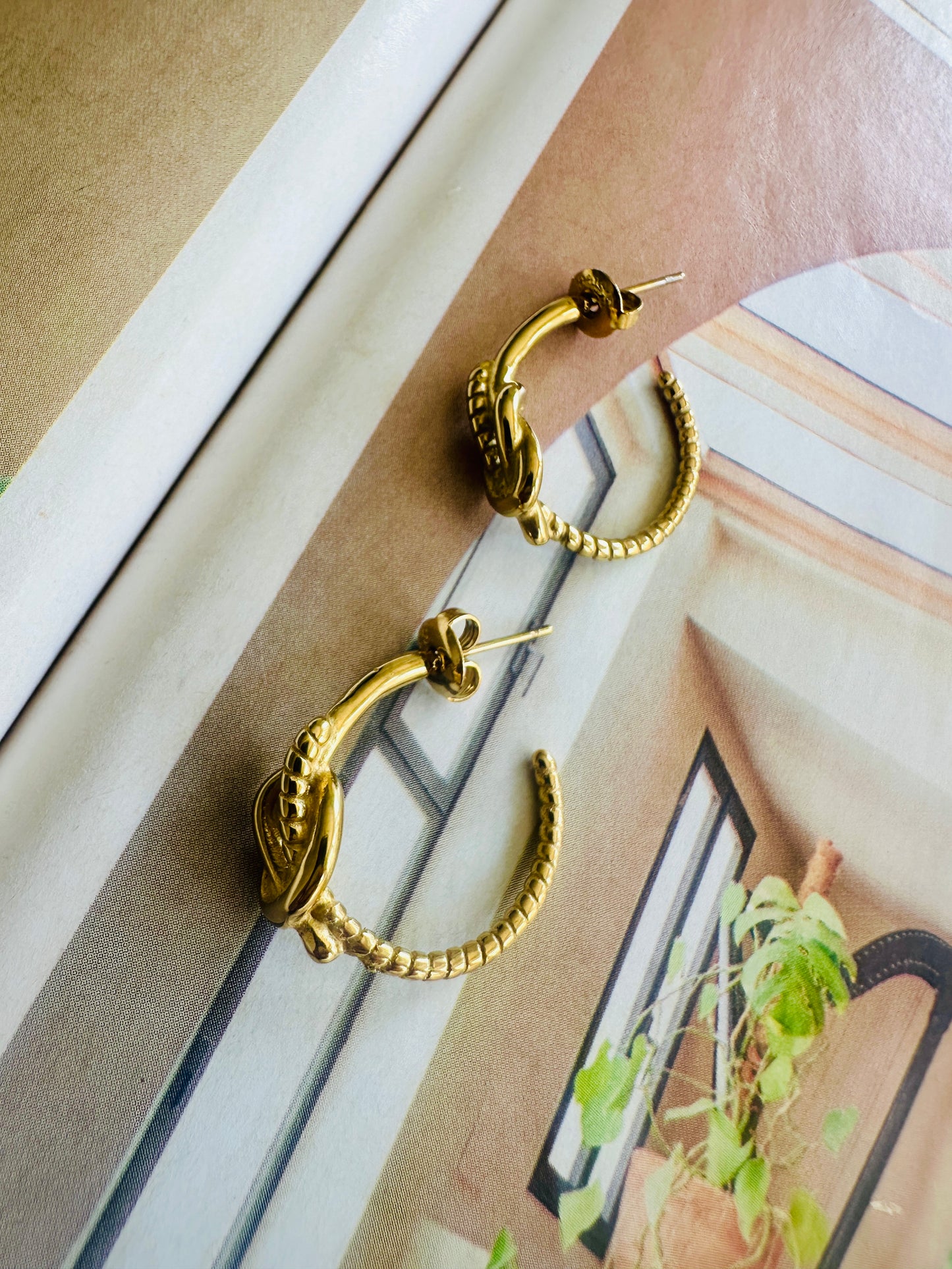 Pendientes NUDO Dorado