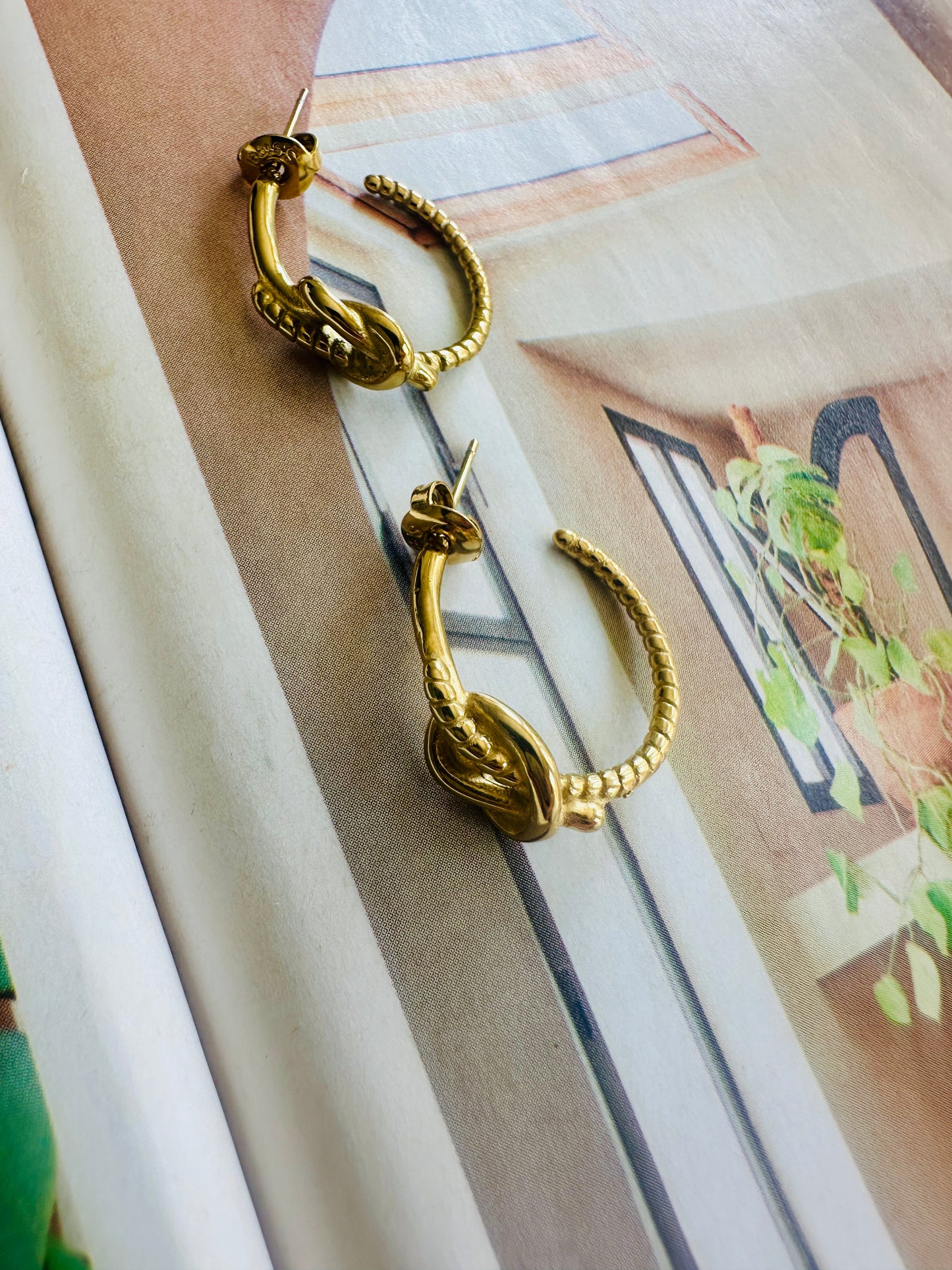 Pendientes NUDO Dorado