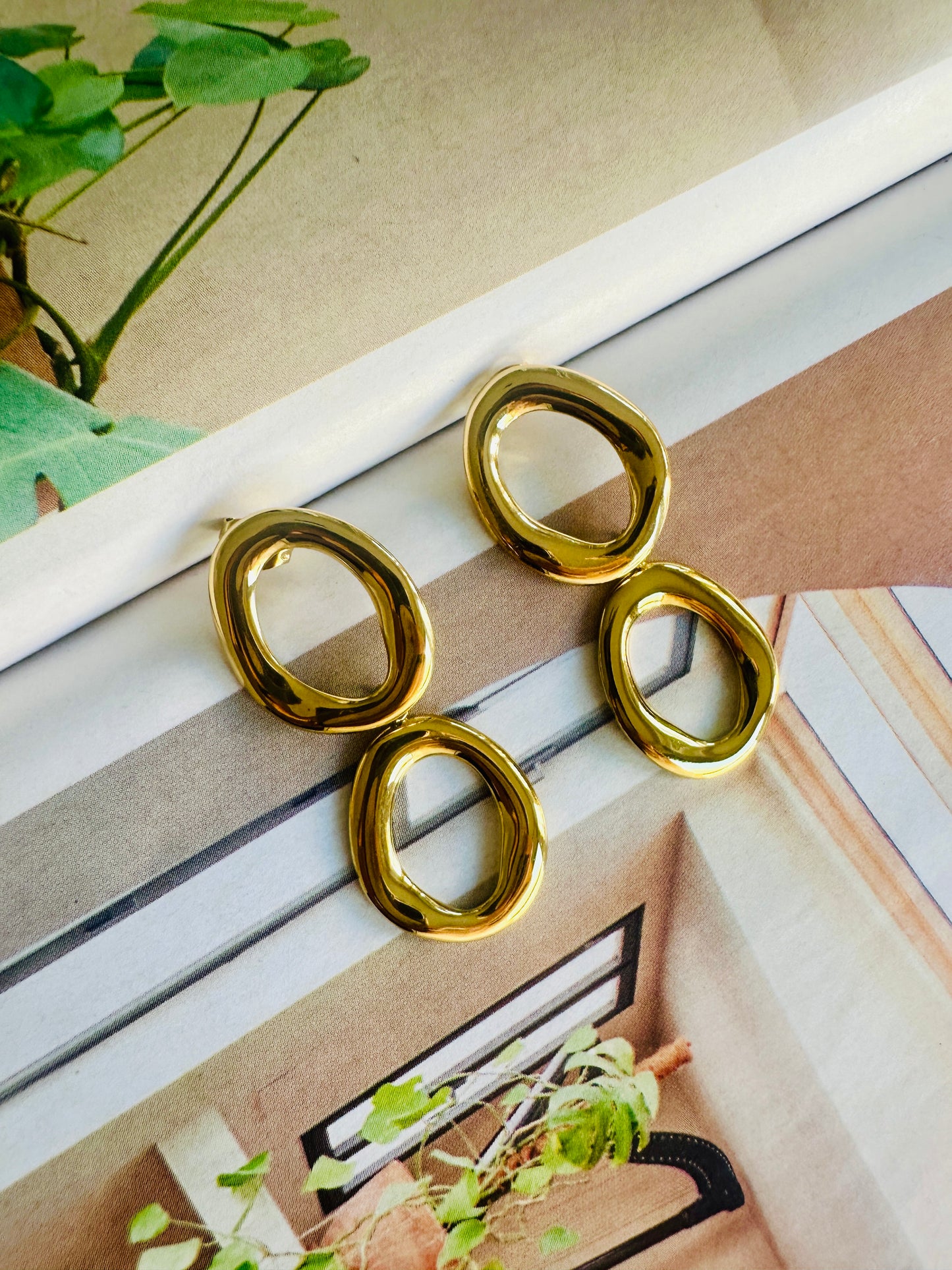 Pendientes URBAN Dorado