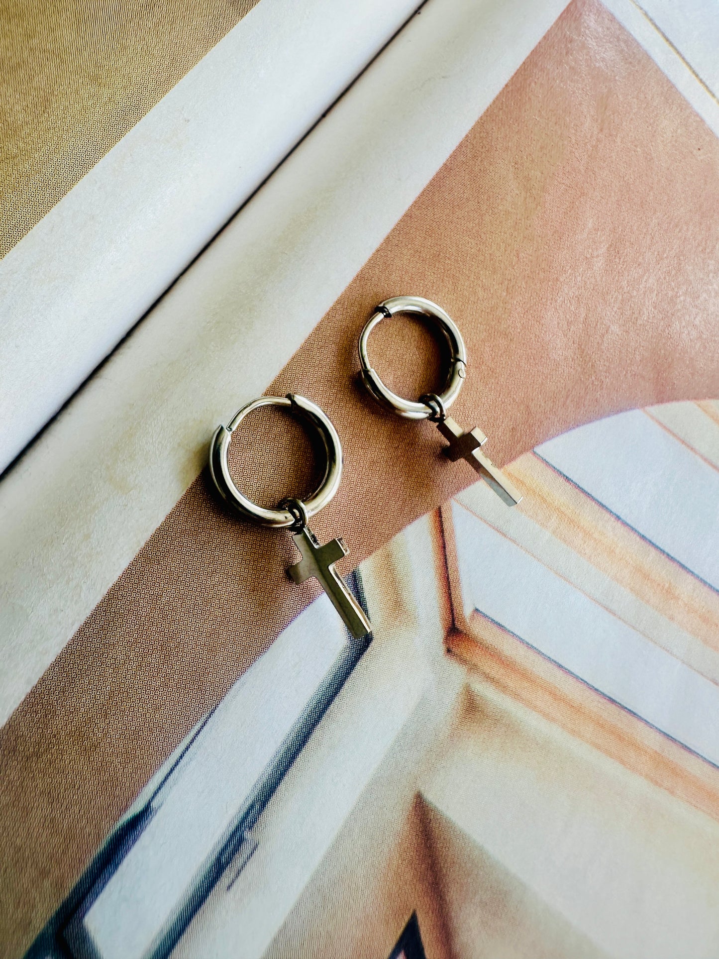 Pendientes CRUZ Plateado
