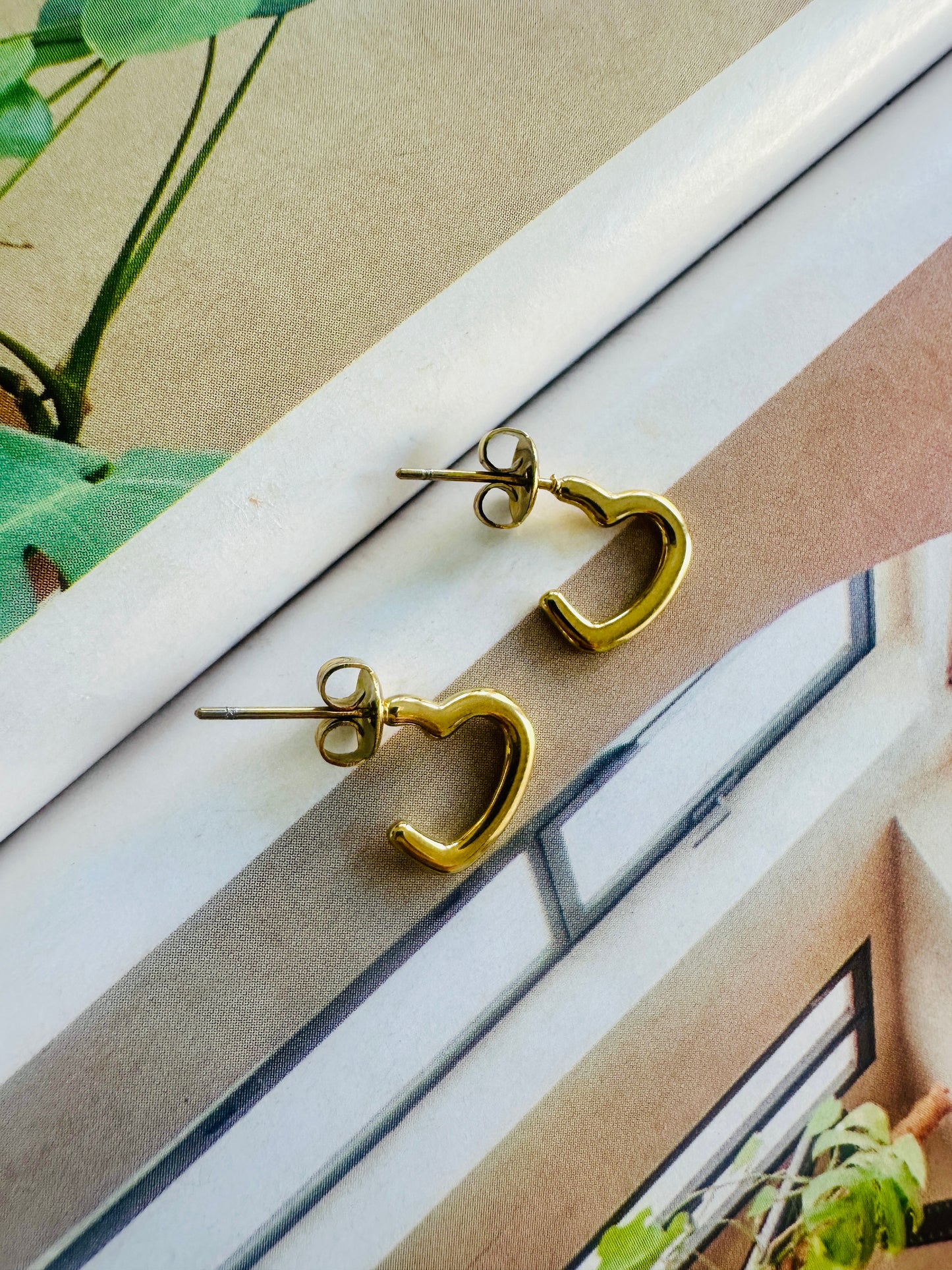 Pendientes CORA Abierto Dorado