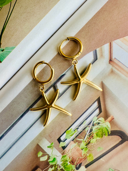 Pendientes ESTRELLA Dorado