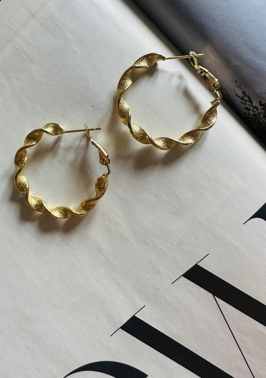Pendientes TORZADA Dorado