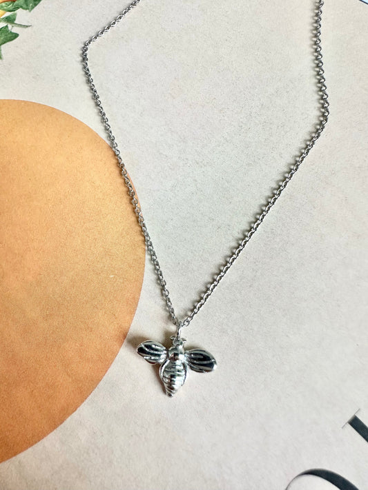 Collar ABEJA Plateado