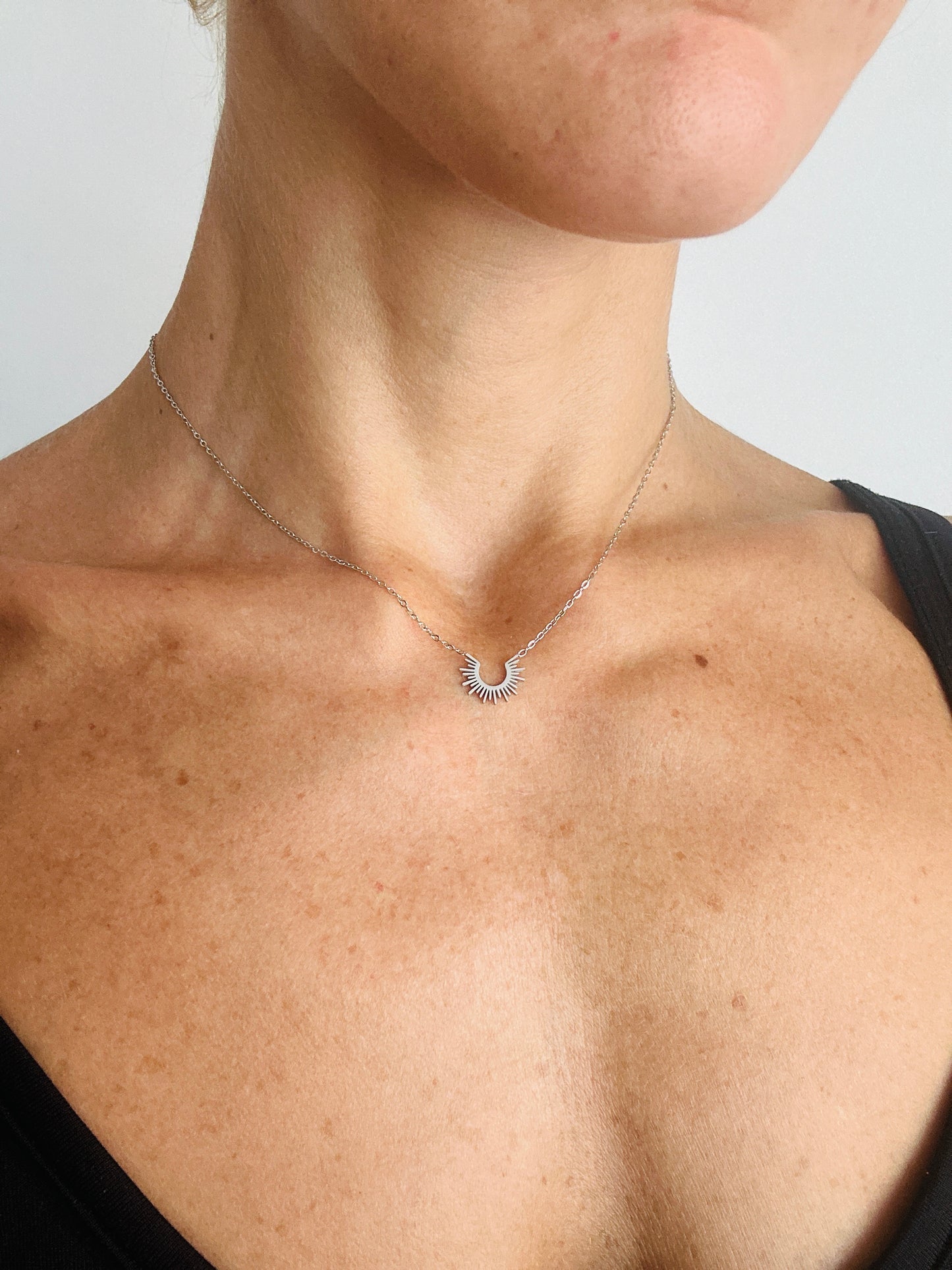 Collar MedioSol Plateado