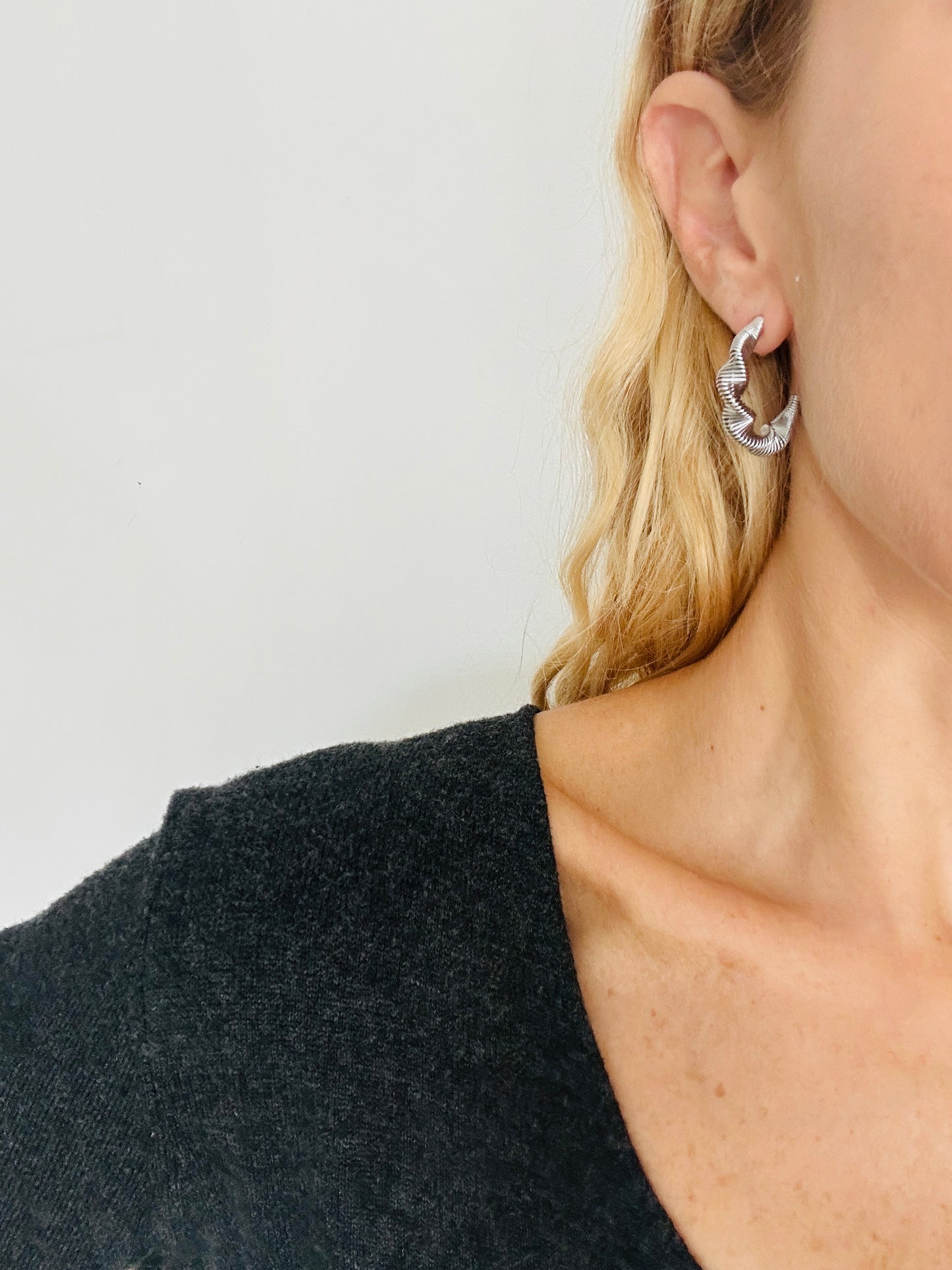 Pendientes SUMO Plateado