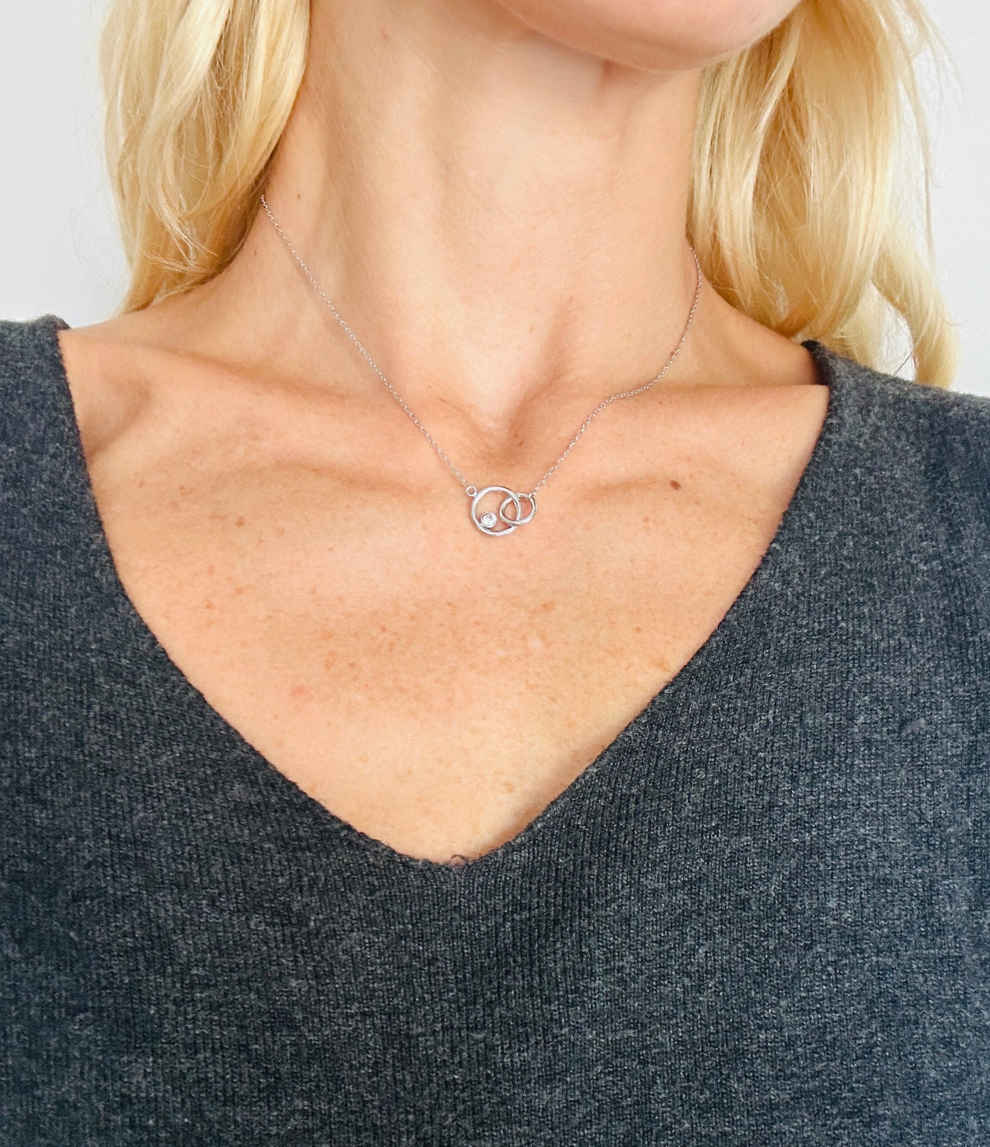 Collar UNION ZIRCONITA Plateado
