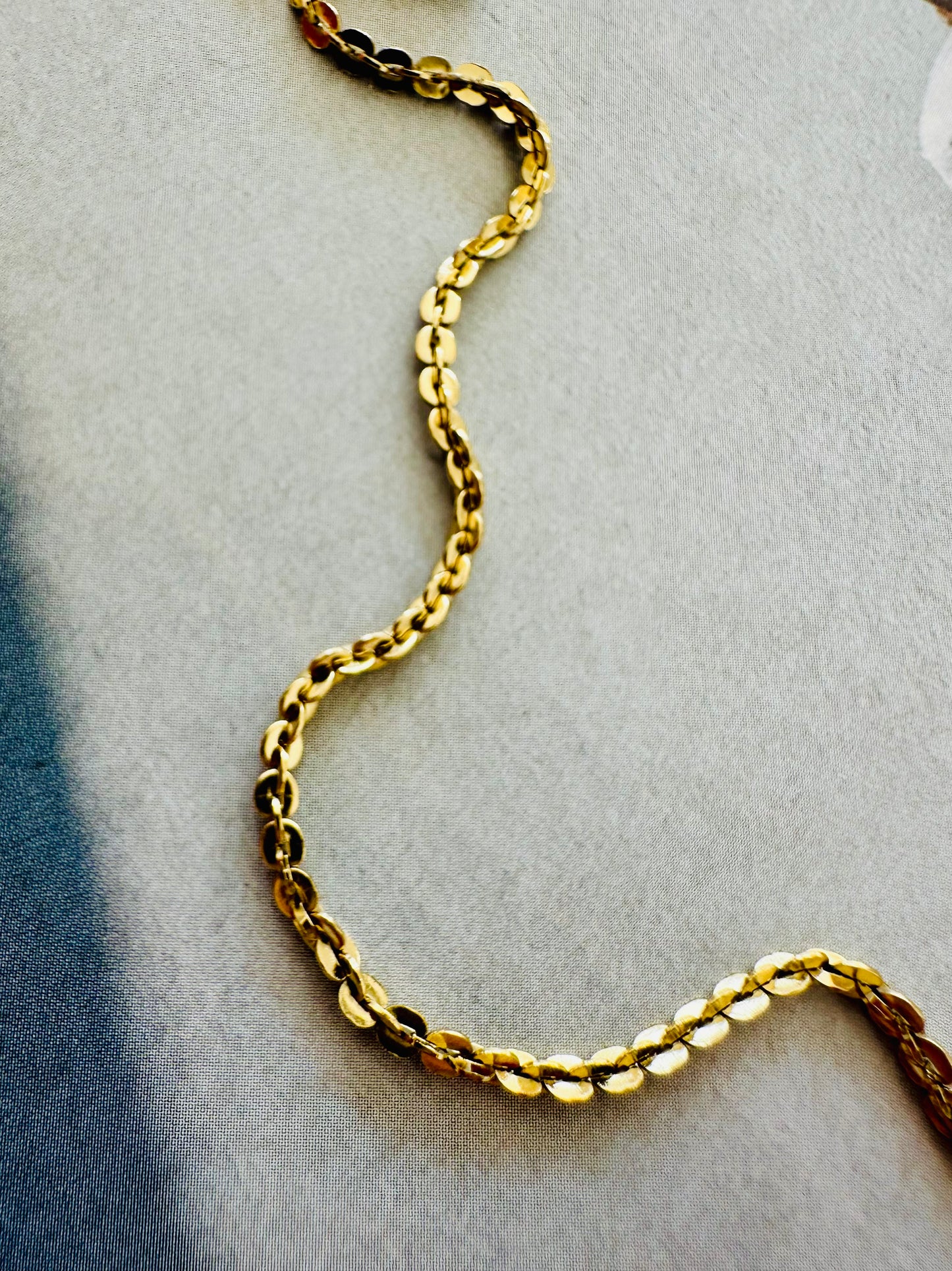 Pulsera NURA Dorado